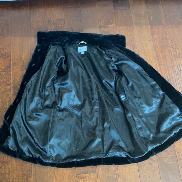 Fur Jacket - Picture 2 of 6